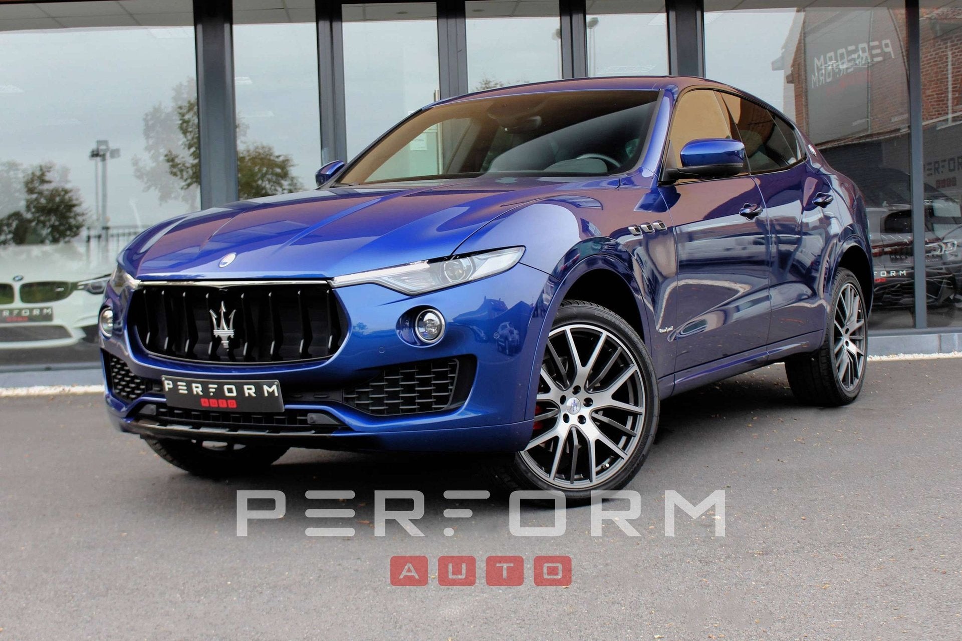 Maserati Levante 3.0 V6 Q4*GRANSPORT*350PK*LICHTE VRACHT*21%, Auto's, Automaat, Dealer onderhouden, Gebruikt, Bedrijf