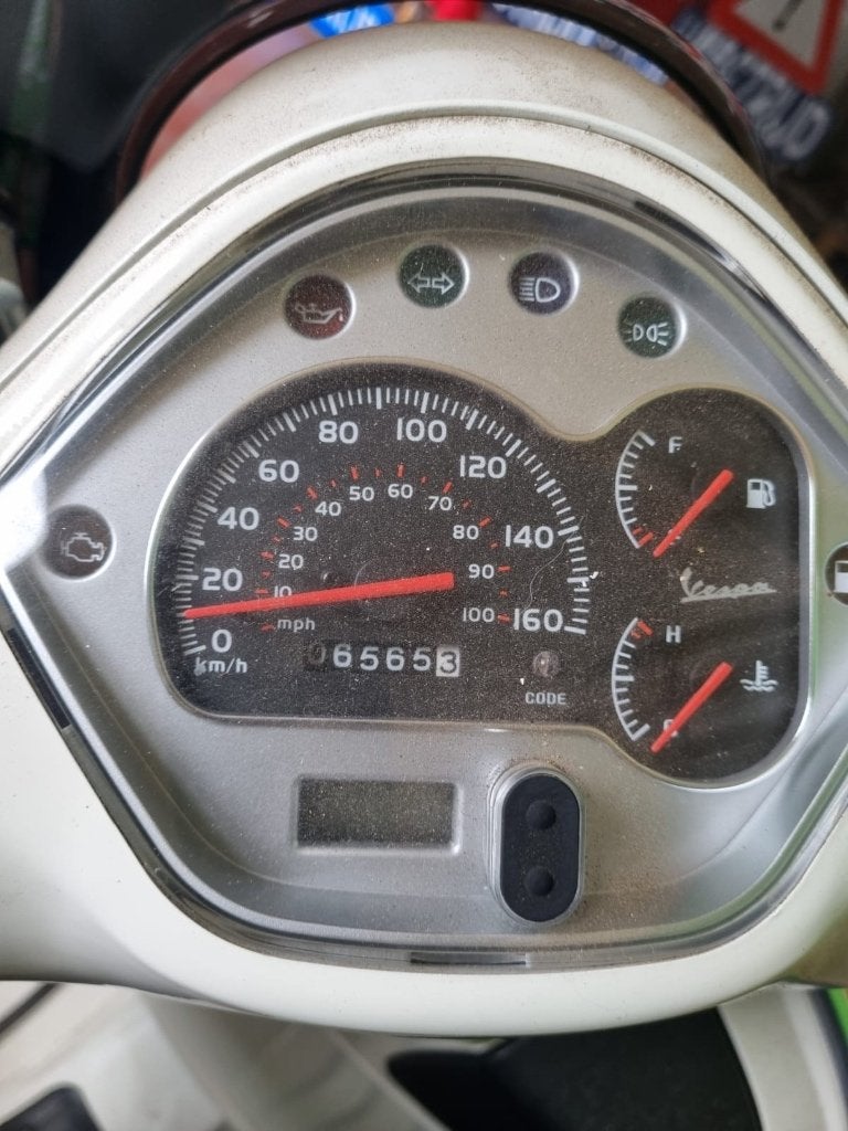 Vespa moto, Motoren, Gebruikt, Particulier, Automaat, 278 cc