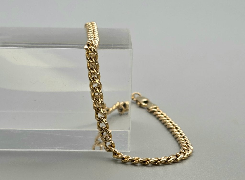 Gouden vintage gourmetschakel armband. 2026/579, Ophalen of Verzenden, Zo goed als nieuw, Goud, Goud