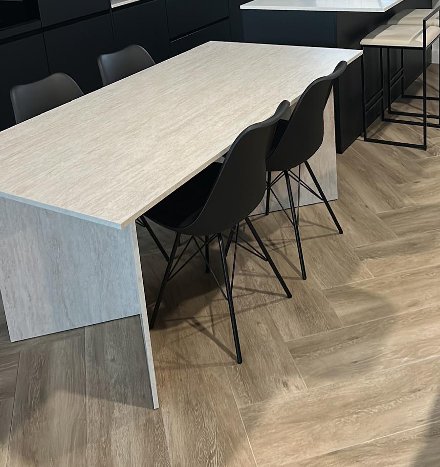 Stoelen zwart kunstleer, Huis en Inrichting, Ophalen, Zo goed als nieuw, Zwart