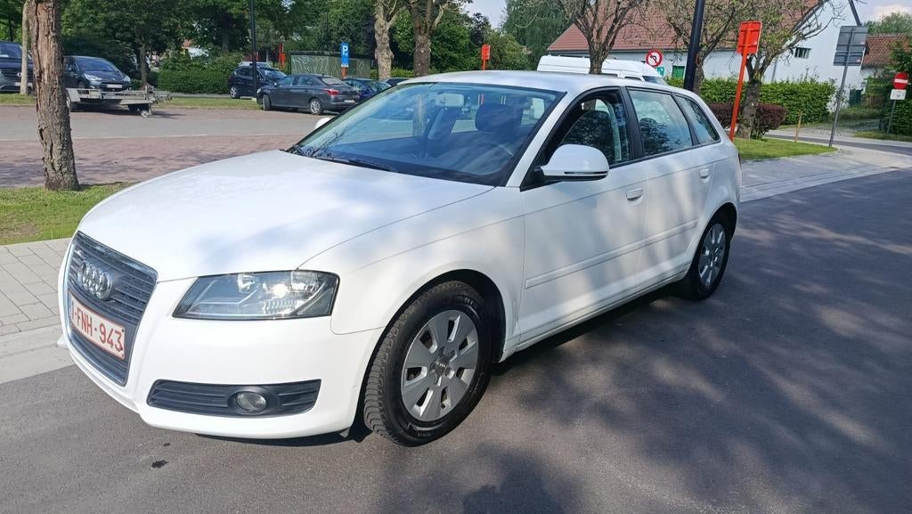Audi A3 1.6 tdi 2011 1eig 196dkm ohb klima 5d euro5 nieuwe, Autos, Audi, Particulier, A3, Cruise Control, USB, Diesel, Euro 5