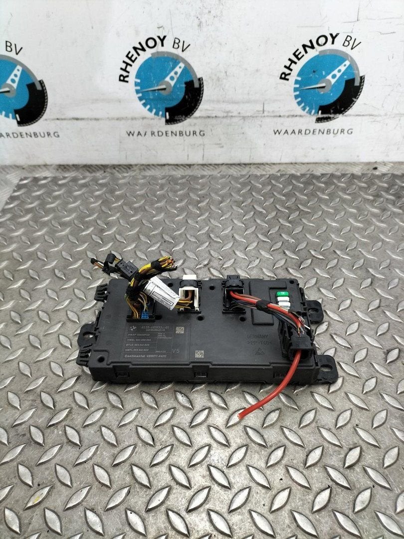 BMW 2 SERIES M2 DCT ZEKERINGKAST 2016, Ophalen of Verzenden, Gebruikt, Stiba lid