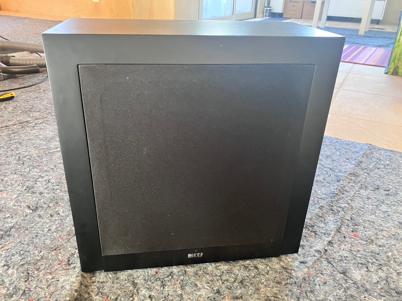 Caisson de basse actif 250 w Kef T2, Compatible son surround/home cinéma, Subwoofer, Enlèvement, Utilisé