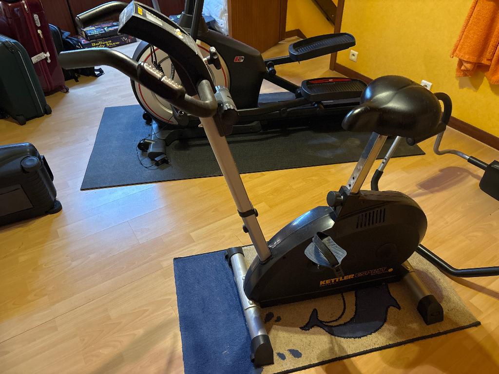 Hometrainer, Enlèvement, Utilisé, Autres matériaux, Vélo d'appartement