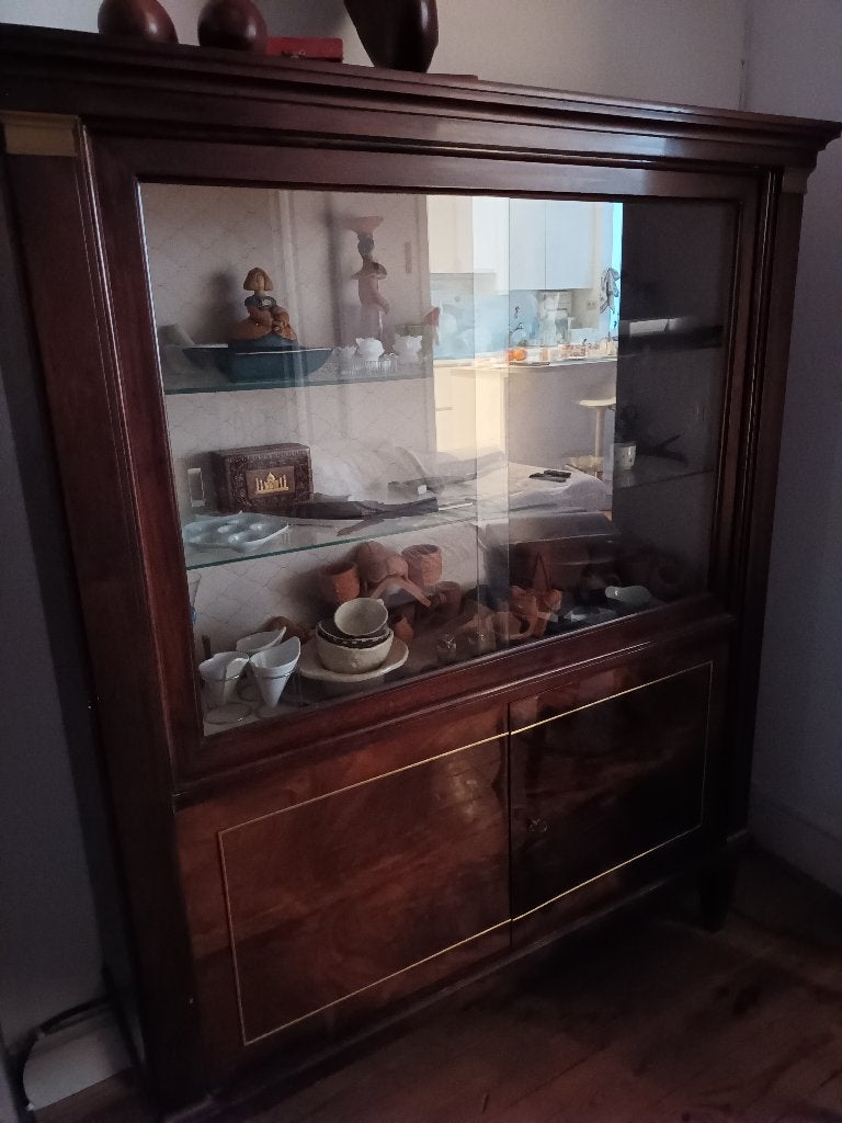 Vitrine Noisetier, 25 à 50 cm, Avec porte(s), 100 à 150 cm, Utilisé