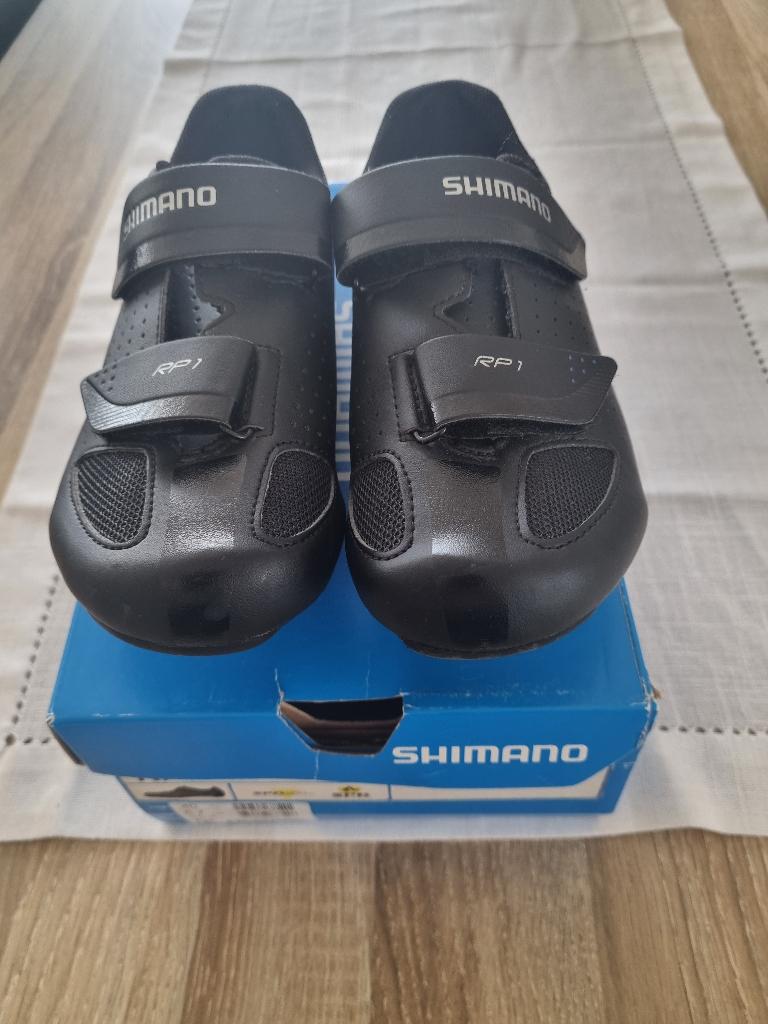 Fietsschoenen, Ophalen, Schoenen