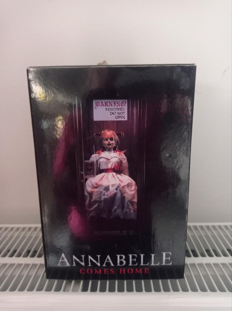 Annabelle comes home, Ophalen of Verzenden