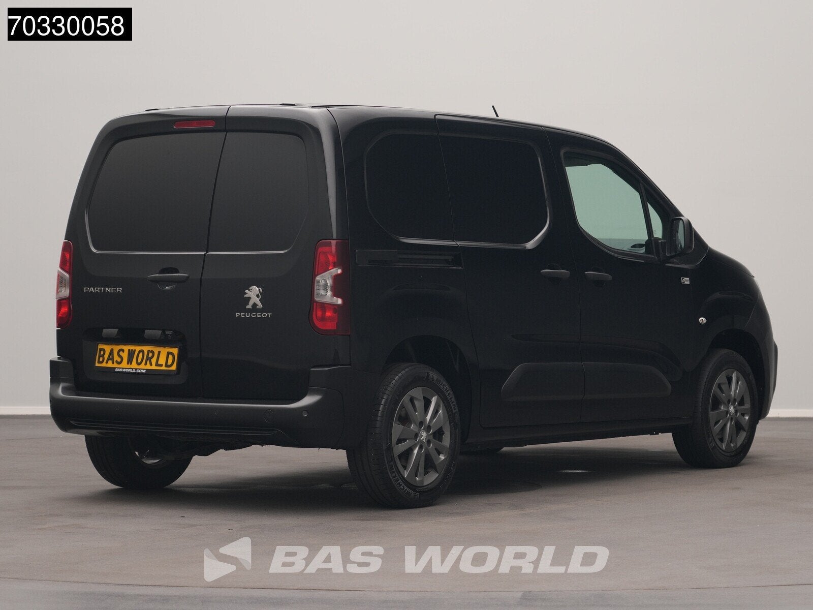Peugeot Partner 130pk Automaat L1H1 Navi Airco Cruies Camera, Automaat, 1350 kg, Stof, Gebruikt