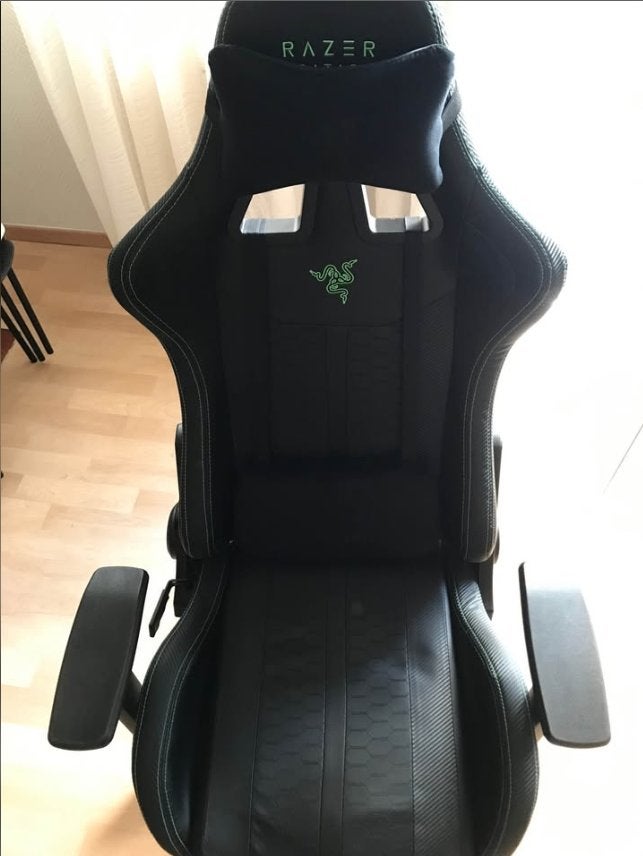 gaming chair / stoel Razer Type z Legend, Huis en Inrichting, Ophalen, Zwart, Nieuw, Bureaukruk