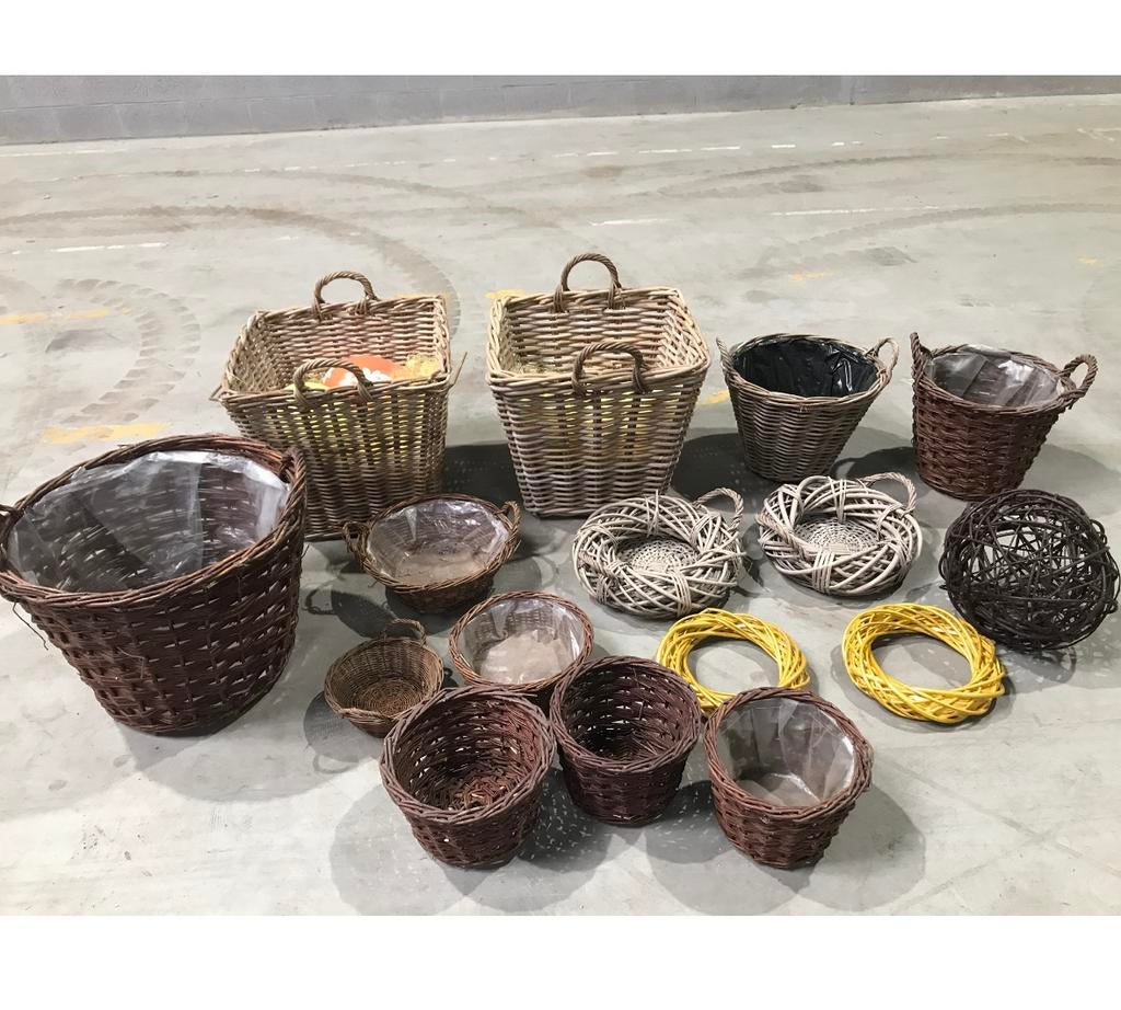 Lot de paniers et courronnes, Comme neuf, Enlèvement, Panier, Autres matériaux