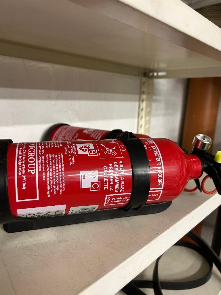 BRANDBLUSSER AUTO X2, Huis en Inrichting, Brandblussers en Brandkasten, Ophalen, Nieuw, Brandblusser