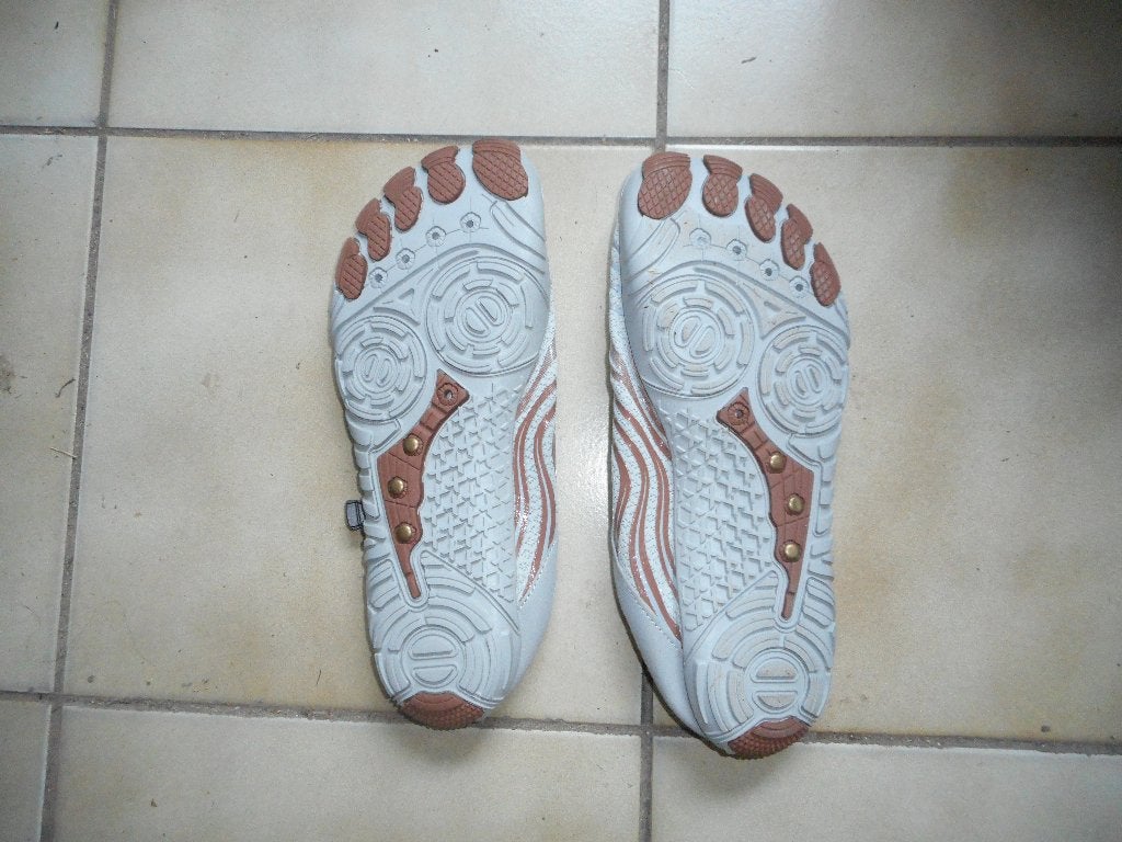 Aardingsschoenen 44, Wit, Nieuw, Ophalen of Verzenden, Sneakers