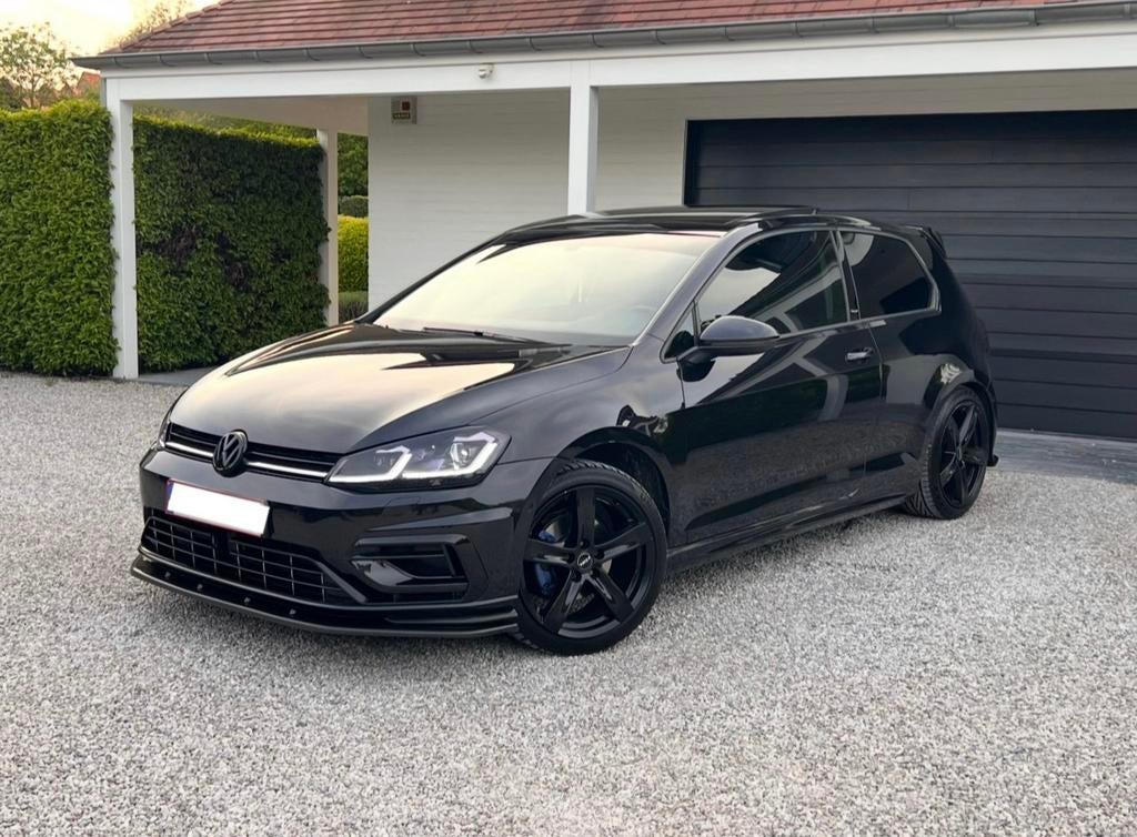 Volkswagen Golf 7 R-Line 1.4 Benzine – 2016 –, Auto's, Stof, Zwart, 5 zetels, Parkeerassistent