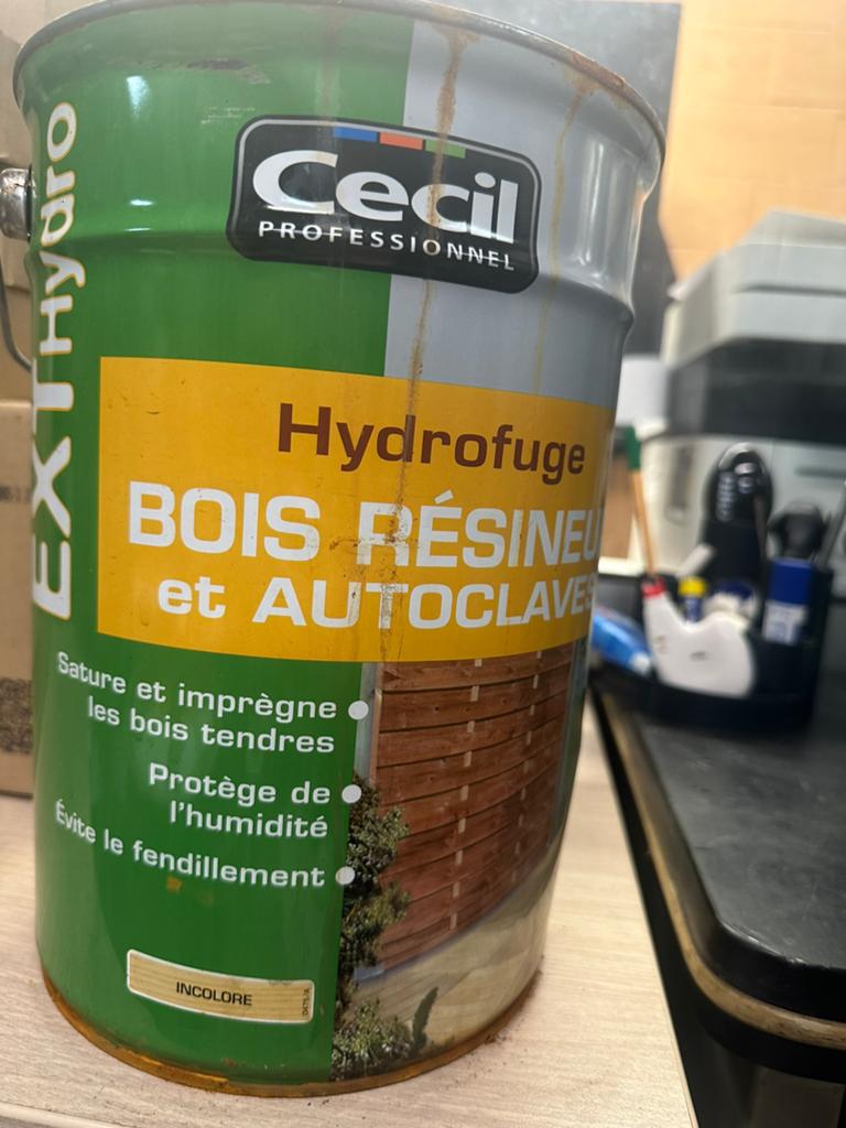 CECIL PROFESSIONNEL — HYDROFUGE BOIS RÉSINEUX & AUTOCLAVÉS, Enlèvement, Comme neuf