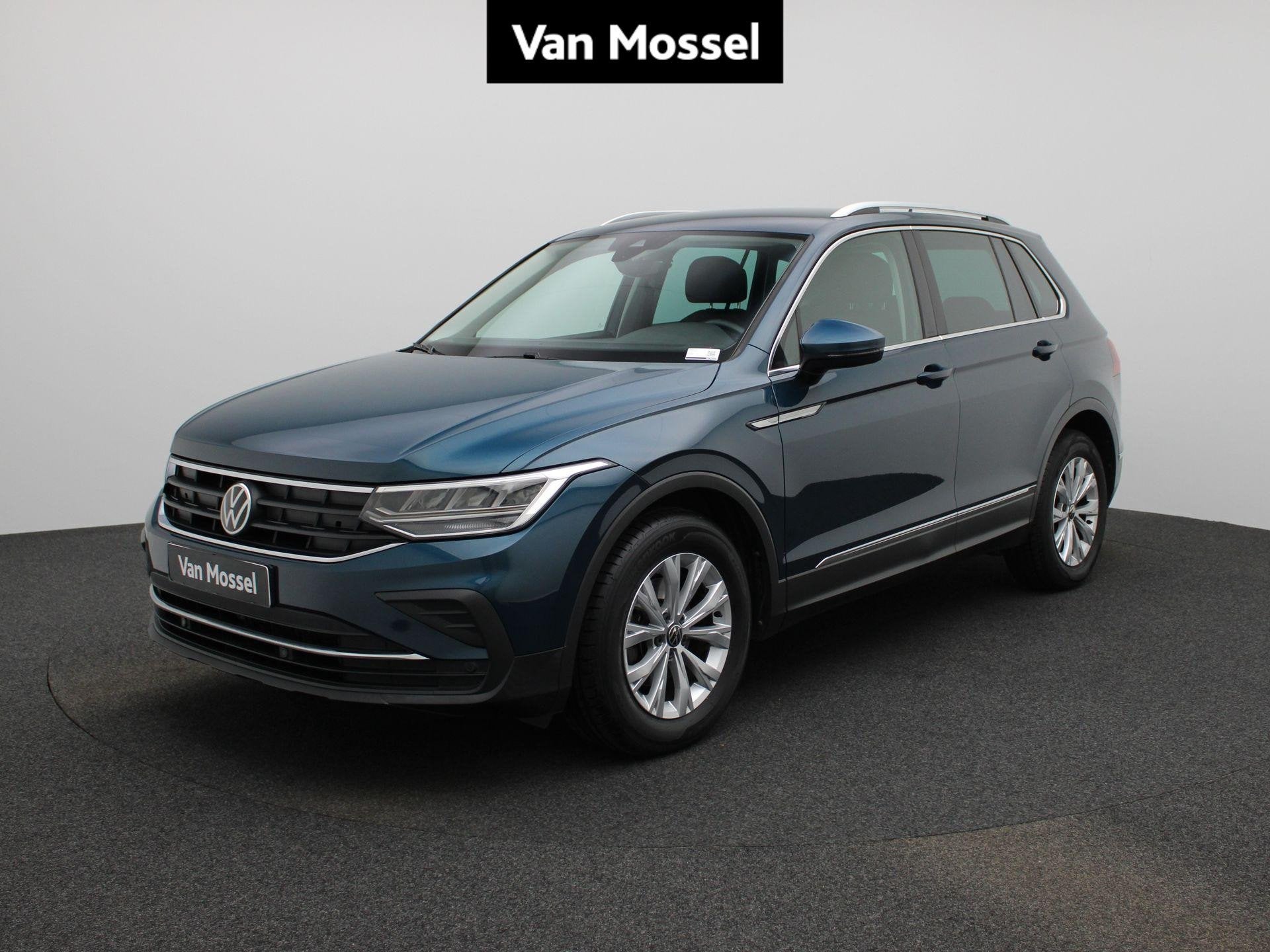 Volkswagen Tiguan 1.5 TSI 96kW Life Business LED | NAVI | CA, Voorwielaandrijving, Stof, Gebruikt, Zwart