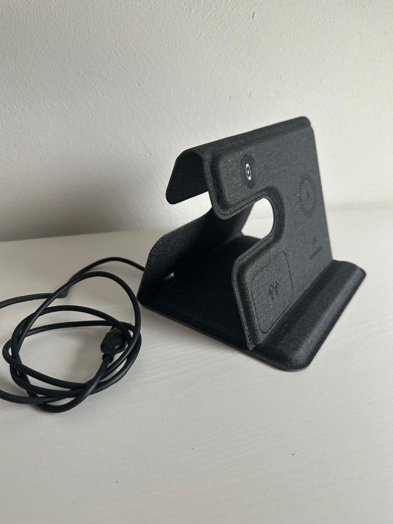 Reisoplaadstation voor Iphone, applewatch en oortjes, Ophalen, Zo goed als nieuw, Oplaadstation, Apple