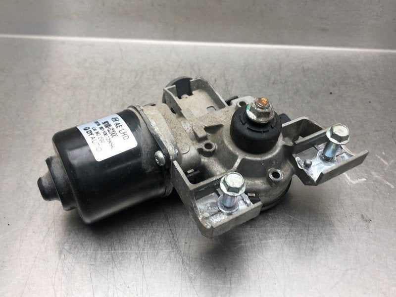 MOTEUR ESSUIE-GLACE AVANT Hyundai Ioniq (|98100G2000|), Hyundai Motor Deutschland GmbH, Kaiserleipromenade 5
63067  Offenbach am Main, DE