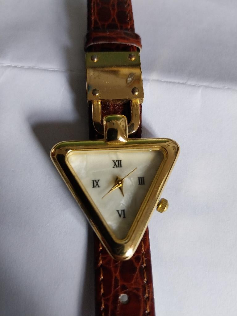 SPECIALE MONTRE VINTAGE CADENAS, Bijoux, Sacs & Beauté, Montres | Femmes, Montre-bracelet, Autres marques, Enlèvement ou Envoi