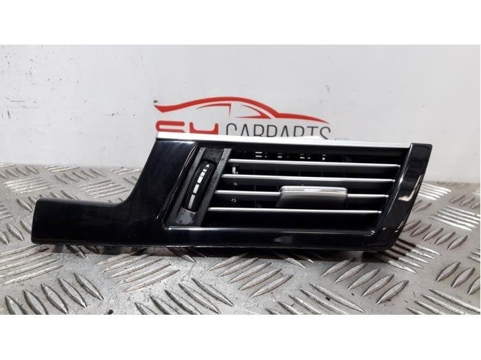 Grille aération tableau de bord d'un Mercedes E-Klasse, 3 mois de garantie, Utilisé, -, -