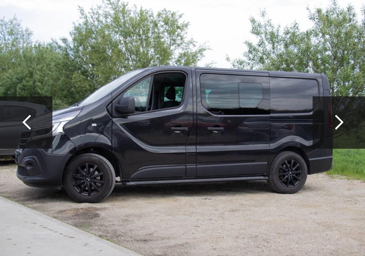 Renault trafic 3 met mooie extras, Voorwielaandrijving, 4 cilinders, 2000 kg, Zwart