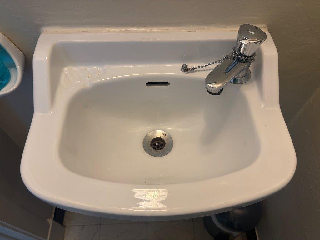 Handenwasser voor in WC, Huis en Inrichting, Badkamer | Badkamermeubels, Ophalen, Gebruikt, Overige typen