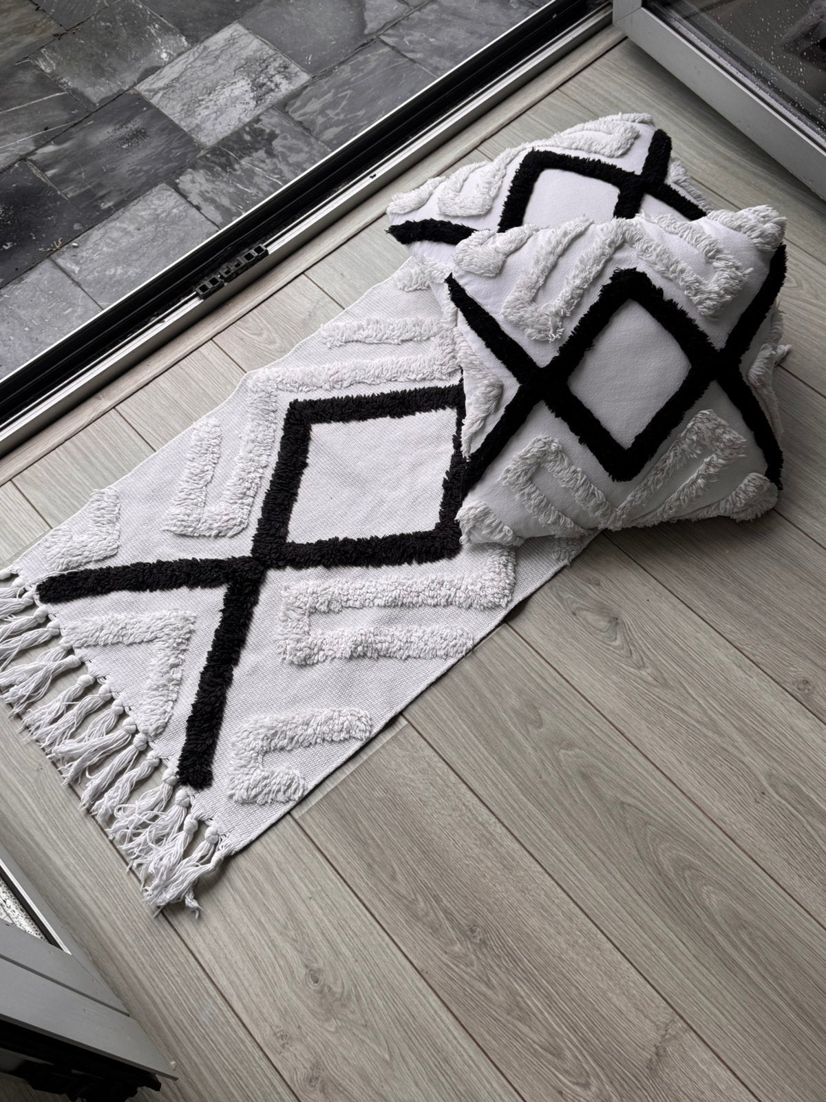 Decoratie kussens + matje, Ophalen, Zo goed als nieuw