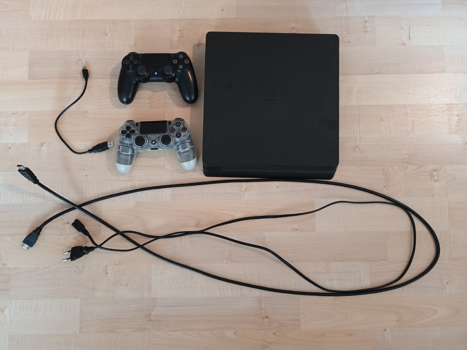 Playstation 4 Slim + 6 PS4 games, Games en Spelcomputers, Spelcomputers | Xbox One, Ophalen, Met 2 controllers, 500 GB, Gebruikt