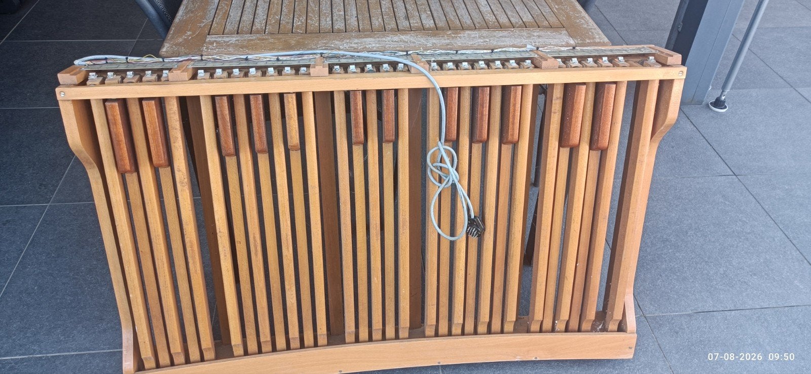 Wersi orgel voetpedaal., Ophalen