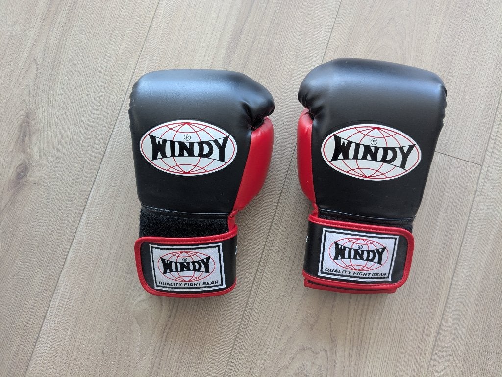 Gants de boxe, Sports & Fitness, Boxe, Enlèvement, Comme neuf, Gants de boxe