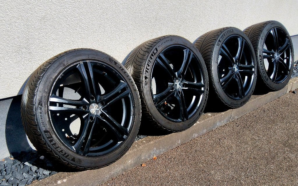 Roues en alliage 18" pour Cupra avec pneus hiver Michelin, Pneus et Jantes, Pneus hiver, 18 pouces, Enlèvement