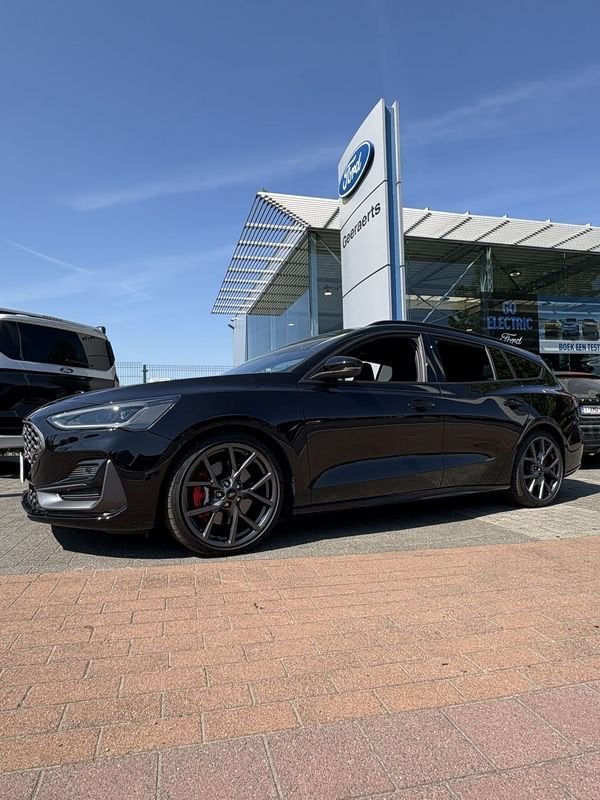 Ford Focus EcoBoost ST AUT, Autos, Focus, https://public.car-pass.be/vhr/342df95d-6e6d-43ed-a0ee-5f0a3c10fe23, Achat, Capteur de lumière