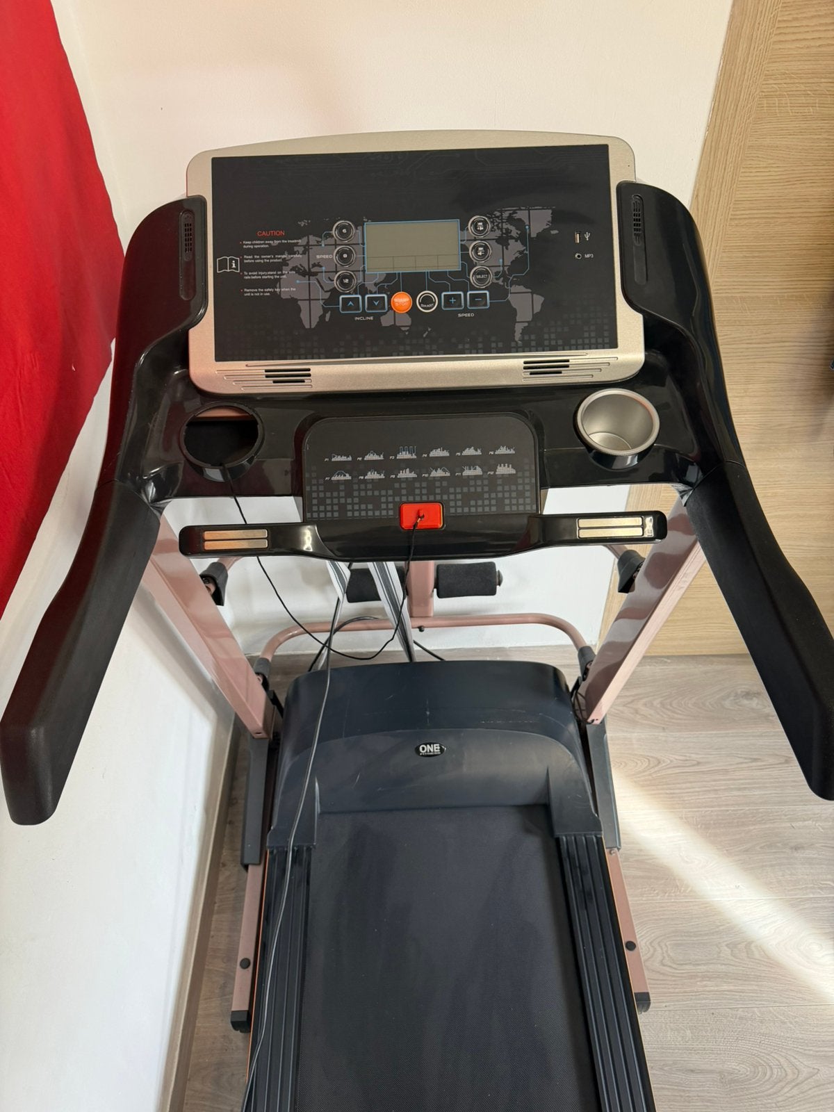 Loopband one fitness, Ophalen, Zo goed als nieuw, Loopband