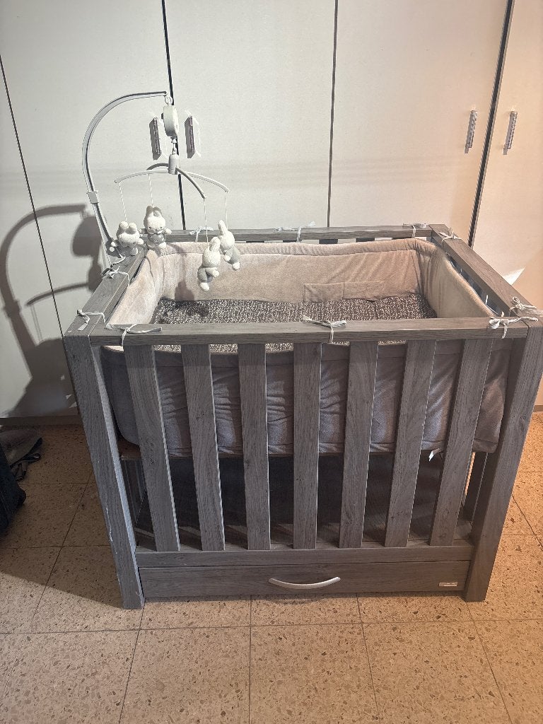Babypark met accessoires, Ophalen, Gebruikt, Rechthoekig, In hoogte verstelbaar