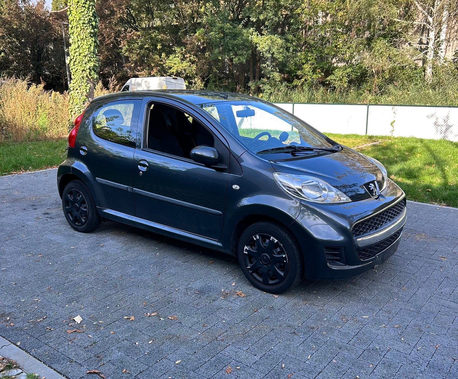 PEUGEOT 107 • 2011 • 100.000KM • 1.0BENZINE, Autos, Euro 5, Achat, Boîte manuelle, Particulier
