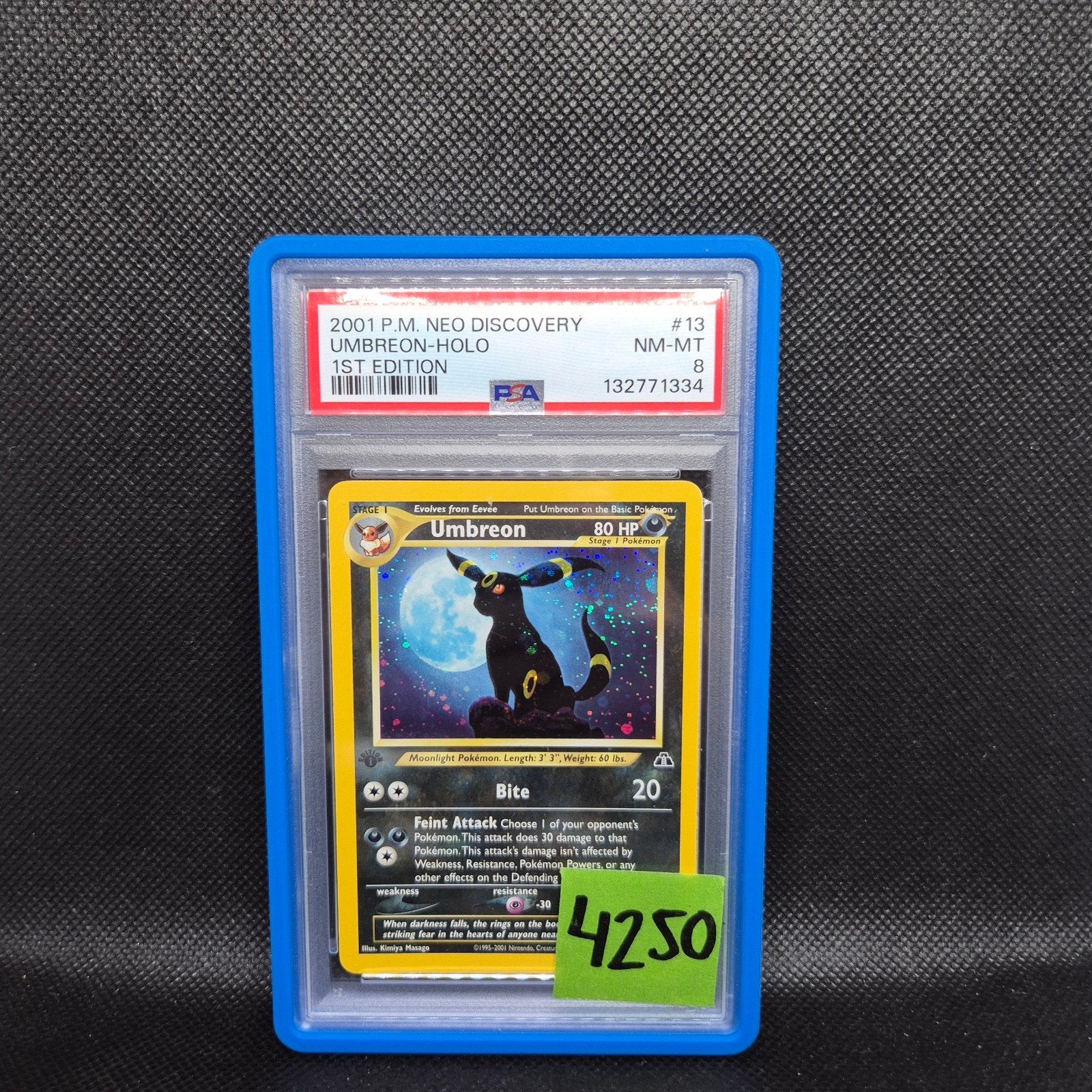 Umbreon Holo 1st Edition Neo Discovery PSA 8, Enlèvement ou Envoi
