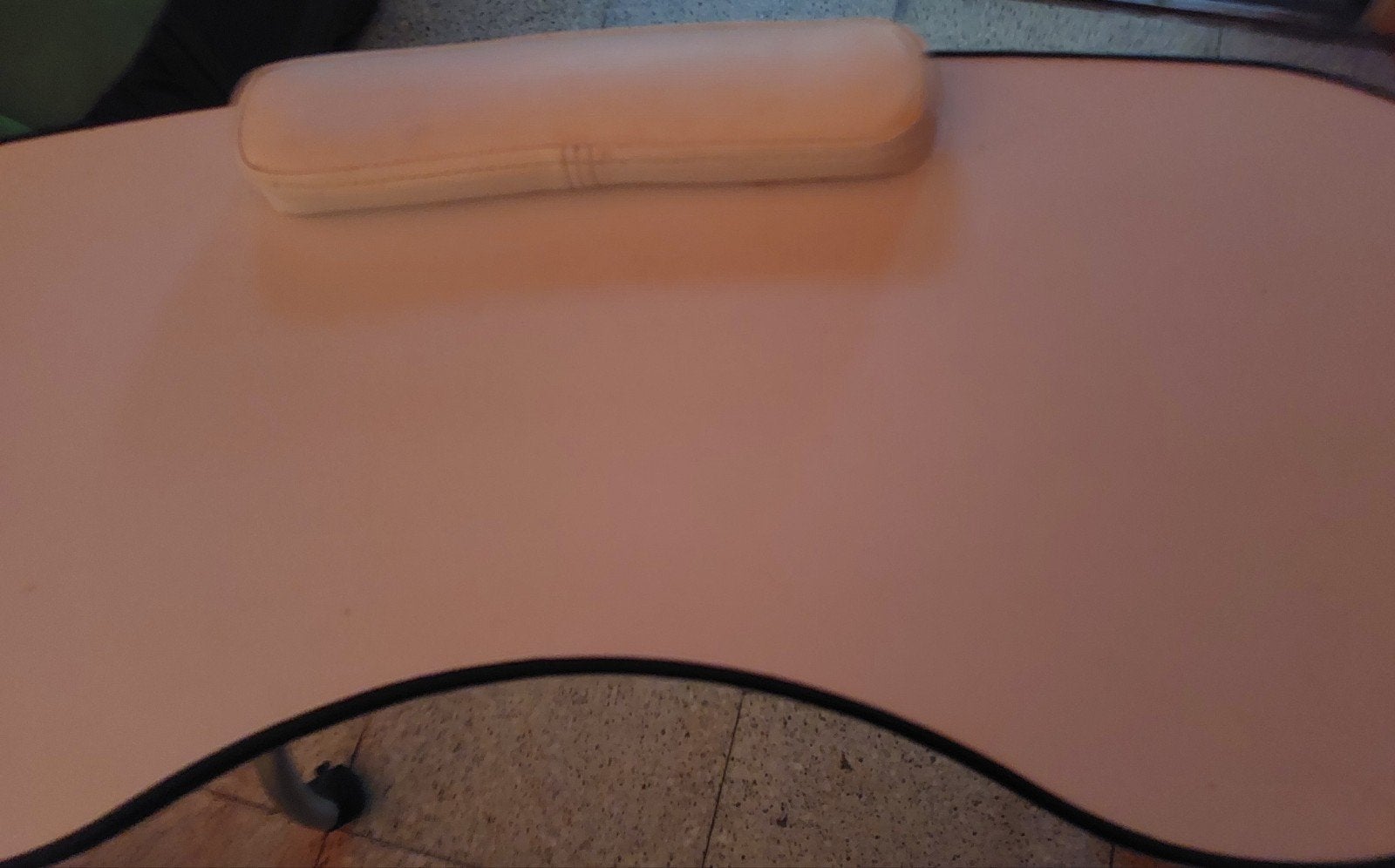 Plooibare manicure tafel., Ophalen
