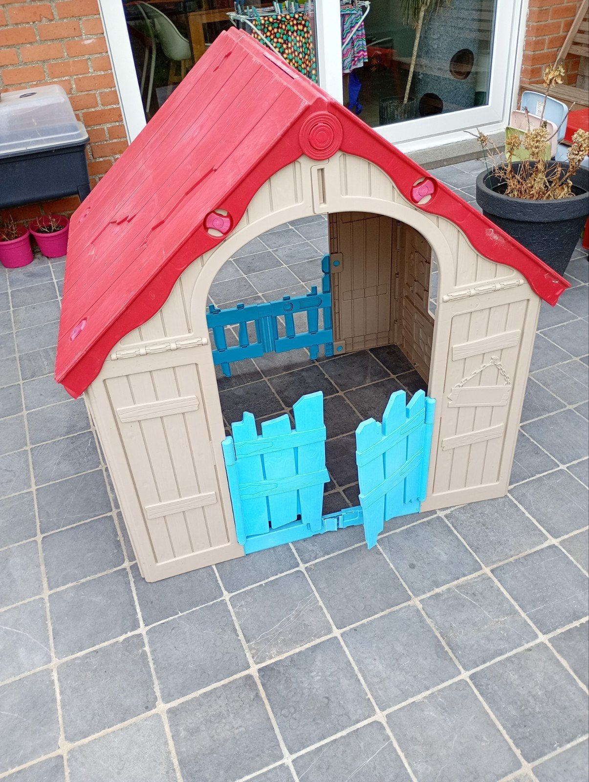 speelhuisje, Ophalen