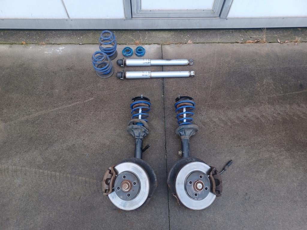 BMW e30 51 mm veerpoten schroefset, Ophalen, Gebruikt, BMW