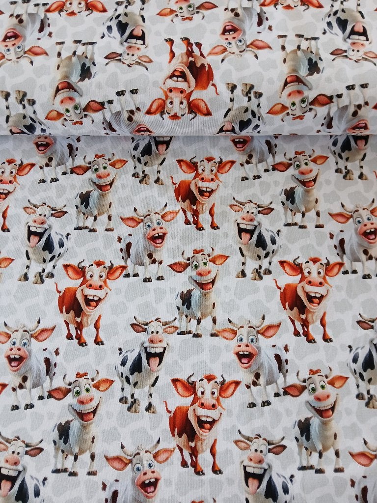 Nieuw Binnen : French Terry digitaal koeien, wit, Hobby & Loisirs créatifs, Neuf, Coton, 200 cm ou plus, Enlèvement ou Envoi