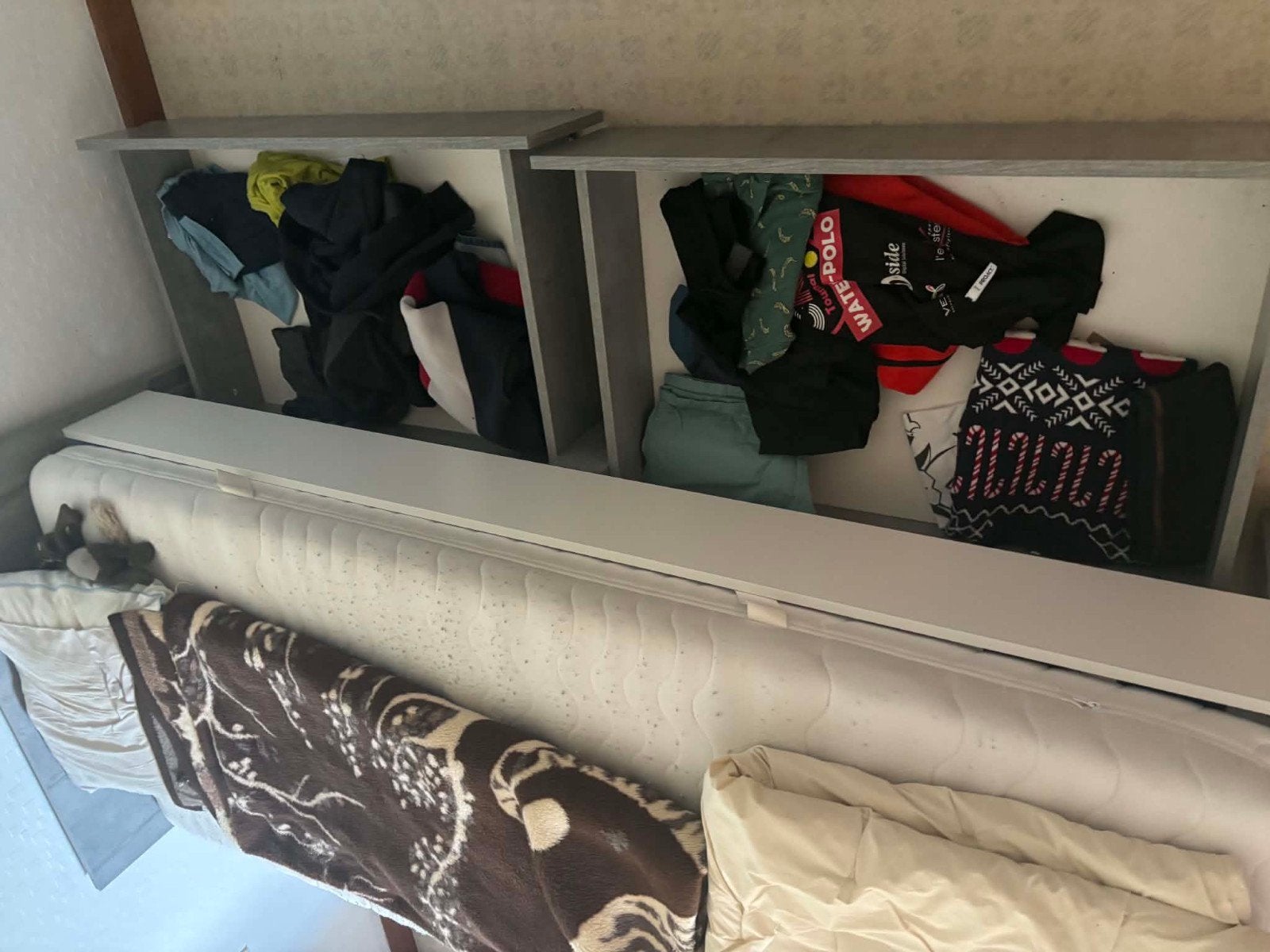 Chambre 1 personne, Enlèvement ou Envoi