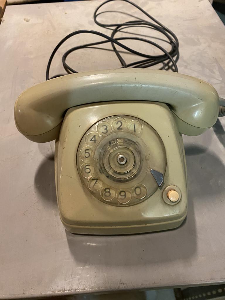 Ancien téléphone, Télécoms, Enlèvement, Utilisé, Avec cadran rotatif