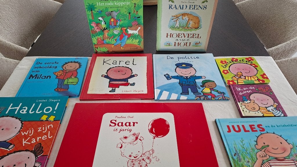 Karel en Kaatje. Milan. Liesbet Slegers. Vanaf 4€, Boeken, Fictie algemeen, Ophalen of Verzenden, Zo goed als nieuw, Voorleesboek