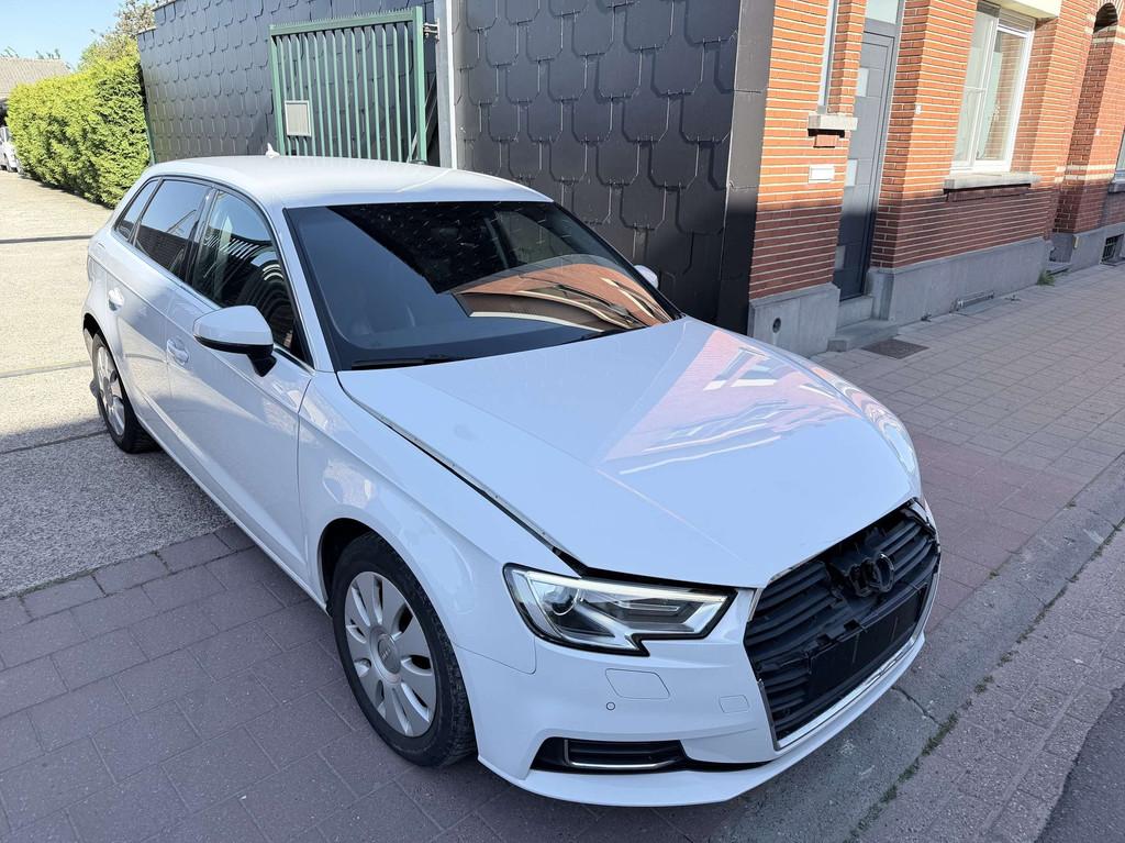 Audi A3 Sportback 1.0 TFSI EDITION DESIGN, Autos, Audi, Achat, Euro 6, Entreprise, Alcantara