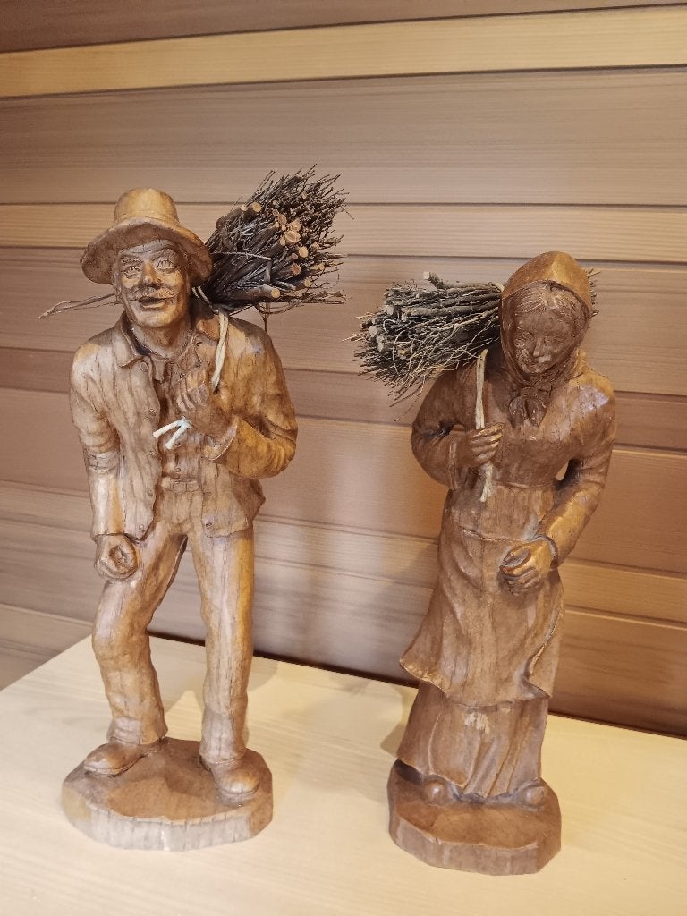 Man en vrouw in hout, Antiek en Kunst, Ophalen, Overige onderwerpen, Houtsnijwerk, Hout
