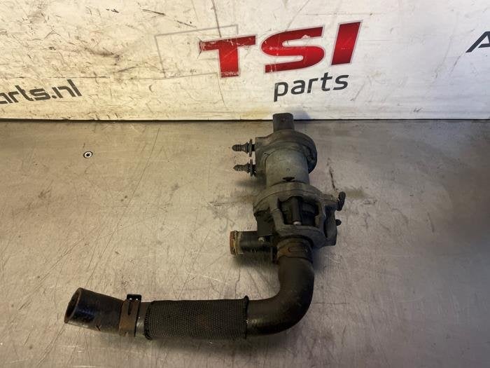 Pompe à eau supplémentaire d'un Volkswagen Golf, Volkswagen, -, 3 mois de garantie, Utilisé