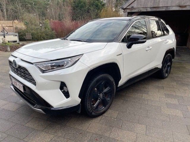 TOYOTA RAV4 HYBRIDE, Euro 6, 2487 cc, Wit, 5 zetels