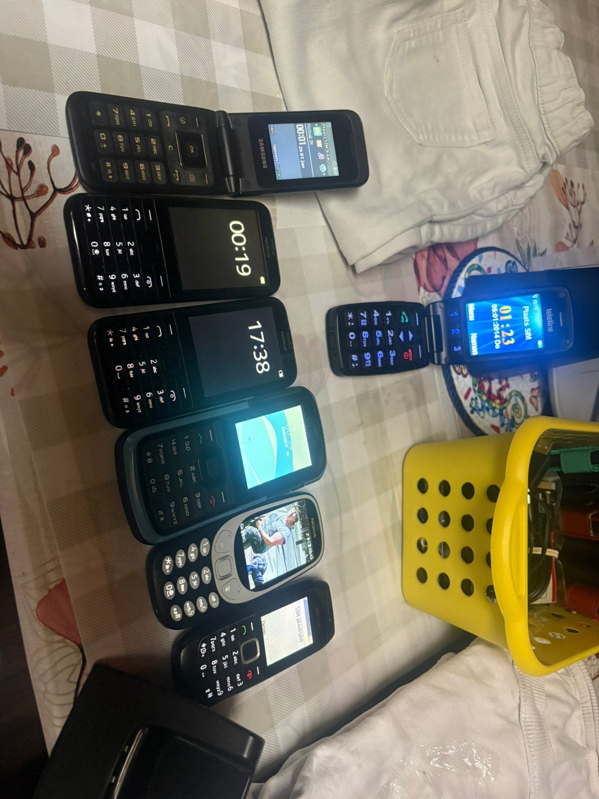 Collectie oude gsms, nokia, samsung te koop, Enlèvement