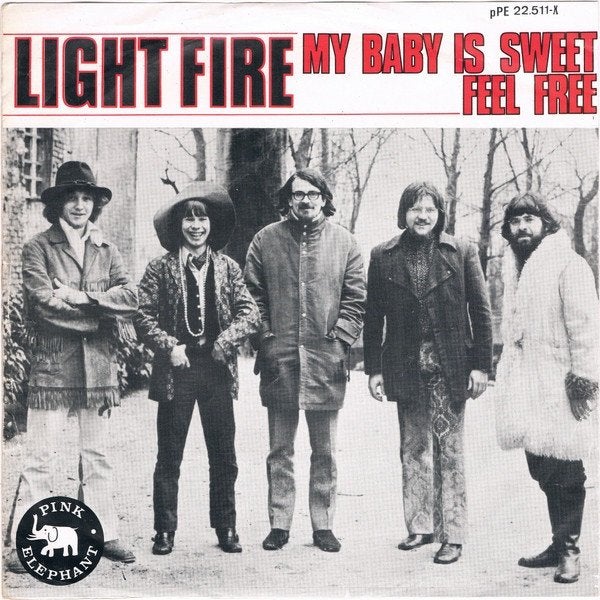 7" Light Fire – My Baby Is Sweet / Feel Free, CD & DVD, Enlèvement ou Envoi, 7 inch, Comme neuf, Rock et Metal