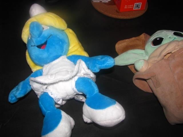Knuffels: Spongebob, Baby Yoda, Smurfin, Spongebob, Wish, Kinderen en Baby's, Ophalen, Zo goed als nieuw