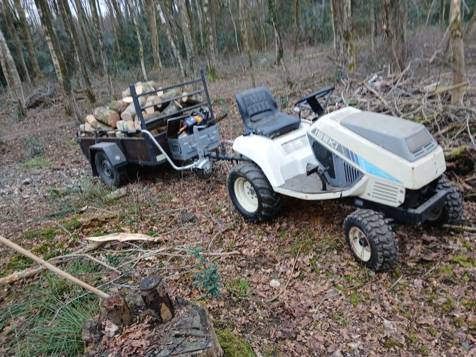 minitractor Iseki SG13 met aanhanger., Ophalen